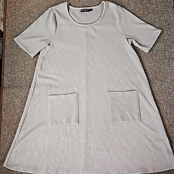 Shift Dress - Picture 3 of 12